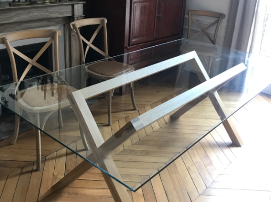 Dessus de table en verre